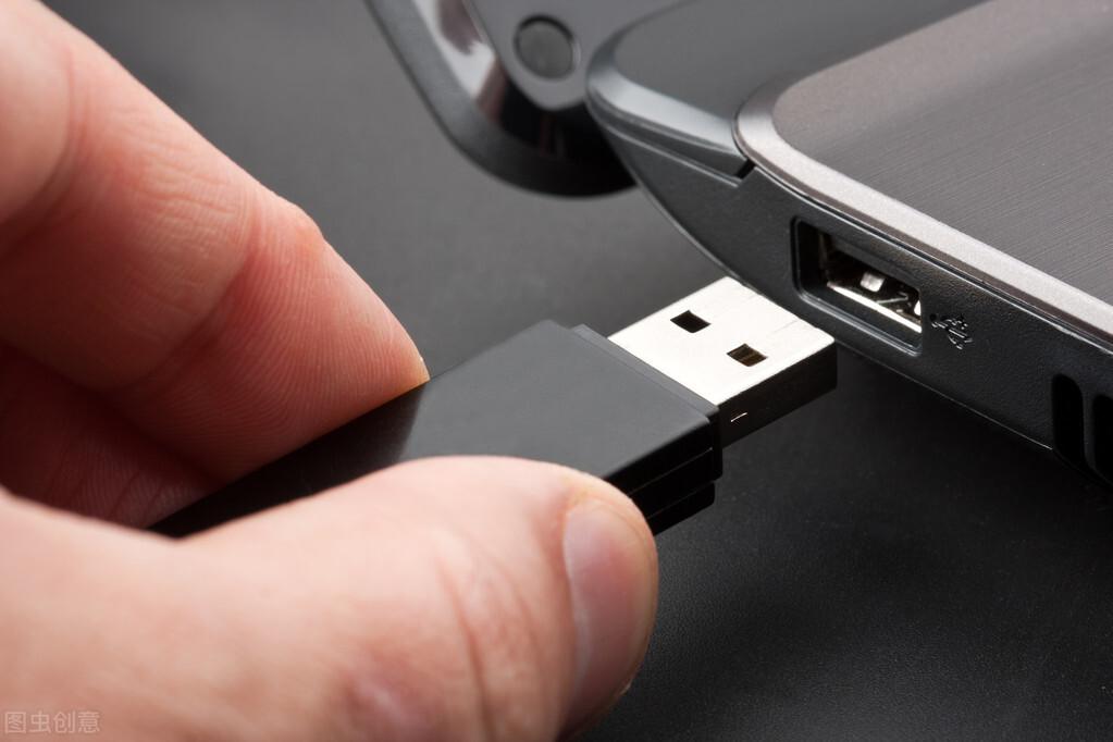 usb3.0和2.0的区别，怎么看usb是2.0还是3.0 