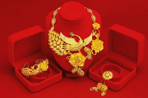 结婚三金买克重的还是一口价3